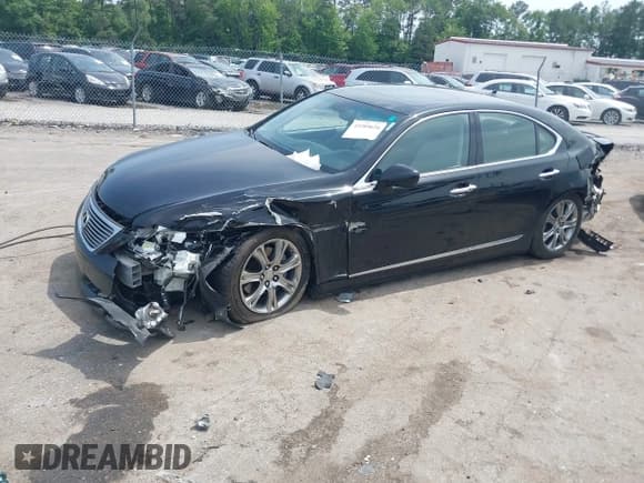 ✅ 2008 Lexus LS 460 • VIN: JTHBL46F585070058 • Lot: 42289626. Listed on IAAI with Not provided. Free auction sales archive from the USA and detailed vehicle history report at DreamBid. Image 2.