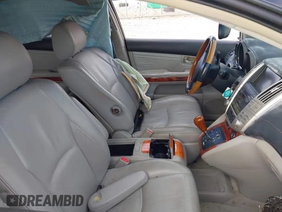 ✅ 2004 Lexus RX 330 • VIN: 2T2GA31U74C005766 • Lot: 43741613. Listed on IAAI with 244,049 mi. Free auction sales archive from the USA and detailed vehicle history report at DreamBid. Image 5.