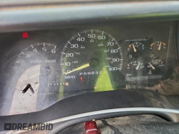 ✅ 1998 GMC Sierra 1500 • VIN: 2GTEC19R4W1515875 • Lot: 95008805. Wystawiony na Copart z przebiegiem 215 825 mil. Bezpłatny archiwum sprzedaży aukcyjnych z USA i szczegółowy raport historii pojazdu na DreamBid. Zdjęcie 9.