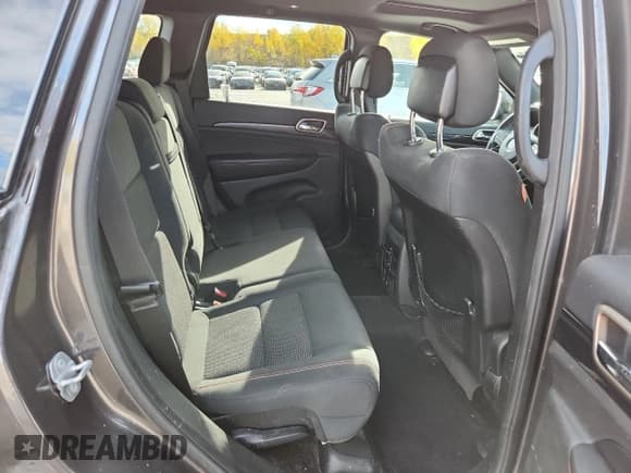 ✅ 2016 Jeep Grand Cherokee Laredo • VIN: 1C4RJFAG5GC462632 • Лот: 89833805. Опубликован ранее на Copart с пробегом 157 613 миль. Бесплатный доступ к архиву аукционных продаж из США и подробный отчёт об истории автомобиля на DreamBid. Изображение 11.