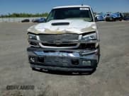 ✅ 2005 Chevrolet Avalanche LS • VIN: 3GNEC12Z05G288966 • Lot: 68037135. Listed on Copart with 164,198 mi. Free auction sales archive from the USA and detailed vehicle history report at DreamBid. Image 13.