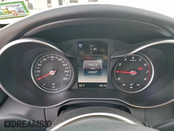 ✅ 2016 Mercedes-Benz C 300 Luxury • VIN: 55SWF4KB4GU129450 • Lot: 96095195. Listed on Copart with 120,237 mi. Free auction sales archive from the USA and detailed vehicle history report at DreamBid. Image 9.