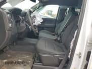 ✅ 2020 GMC Sierra 1500 • VIN: 1GTR9AEF0LZ202661 • Лот: 59924055. Опубликован ранее на Copart с пробегом Не указан. Бесплатный доступ к архиву аукционных продаж из США и подробный отчёт об истории автомобиля на DreamBid. Изображение 7.