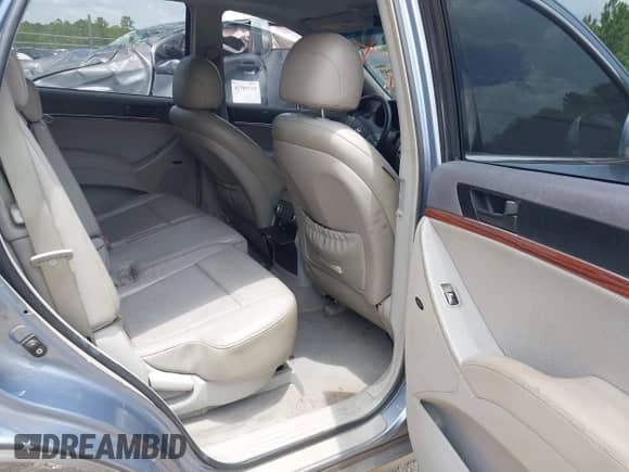 2007 Hyundai Veracruz GLS с VIN KM8NU13C17U026904, выставлен на аукционе IAAI как лот 42808049 с пробегом 135 698 миль миль и . История ставок и продаж доступна на DreamBid. Изображение 8.