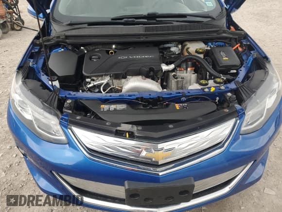 ✅ 2018 Chevrolet Volt LT • VIN: 1G1RC6S51JU120824 • Lot: 74092674. Wystawiony na Copart z przebiegiem 94 674 mil. Bezpłatny archiwum sprzedaży aukcyjnych z USA i szczegółowy raport historii pojazdu na DreamBid. Zdjęcie 11.