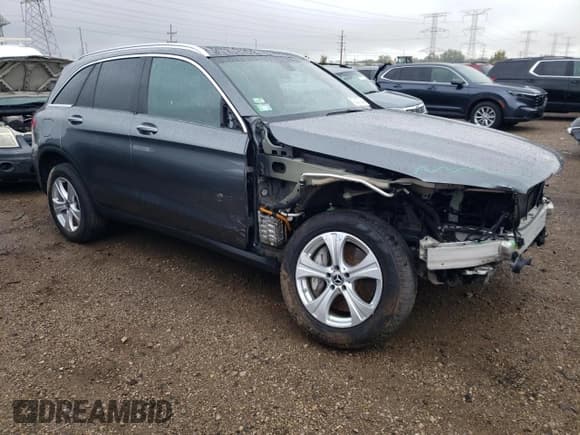 ✅ 2018 Mercedes-Benz GLC 350e • VIN: WDC0G5EB6JF418039 • Lot: 72337324. Listed on Copart with 61,277 mi. Free auction sales archive from the USA and detailed vehicle history report at DreamBid. Image 4.