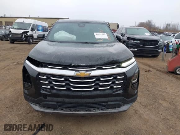 ✅ 2025 Chevrolet Equinox AWD LT • VIN: 3GNAXPEG2SL307455 • Lot: 43597295. Wystawiony na IAAI z przebiegiem 15 605 mil. Bezpłatny archiwum sprzedaży aukcyjnych z USA i szczegółowy raport historii pojazdu na DreamBid. Zdjęcie 12.