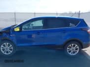 ✅ 2017 Ford Escape SE • VIN: 1FMCU0GD5HUA79952 • Лот: 41914512. Опубликован ранее на IAAI с пробегом 123 739 миль. Бесплатный доступ к архиву аукционных продаж из США и подробный отчёт об истории автомобиля на DreamBid. Изображение 14.