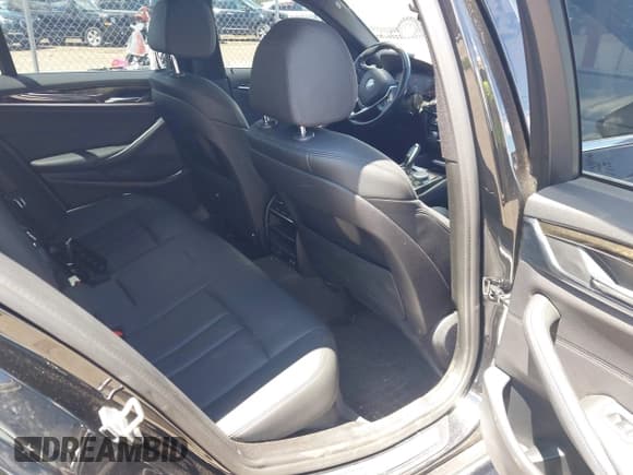 ✅ 2020 BMW 5 Series 530i xDrive • VIN: WBAJR7C00LBP96334 • Лот: 42320570. Опубликован ранее на IAAI с пробегом 110 893 миль. Бесплатный доступ к архиву аукционных продаж из США и подробный отчёт об истории автомобиля на DreamBid. Изображение 8.