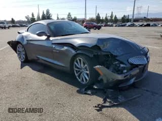 ✅ 2014 BMW Z4 sDrive35i • VIN: WBALM7C50EE385780 • Lot: 74046914. Wystawiony na Copart z przebiegiem 88 766 mil. Bezpłatny archiwum sprzedaży aukcyjnych z USA i szczegółowy raport historii pojazdu na DreamBid. Zdjęcie 4.