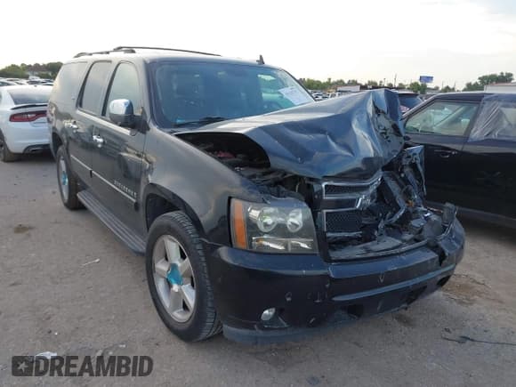✅ 2008 Chevrolet Suburban LTZ • VIN: 3GNFC16058G225852 • Лот: 43115717. Опубликован ранее на IAAI с пробегом 119 308 миль. Бесплатный доступ к архиву аукционных продаж из США и подробный отчёт об истории автомобиля на DreamBid. Изображение 1.