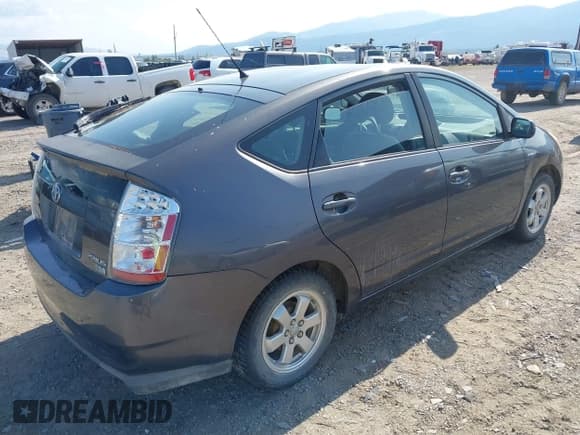 ✅ 2009 Toyota Prius • VIN: JTDKB20U993535177 • Lot: 43193124. Listed on IAAI with 201,416 mi. Free auction sales archive from the USA and detailed vehicle history report at DreamBid. Image 4.