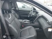 ✅ 2022 Hyundai Tucson Limited • VIN: KM8JFDA29NU082994 • Lot: 41503194. Wystawiony na IAAI z przebiegiem Nie podano. Bezpłatny archiwum sprzedaży aukcyjnych z USA i szczegółowy raport historii pojazdu na DreamBid. Zdjęcie 5.