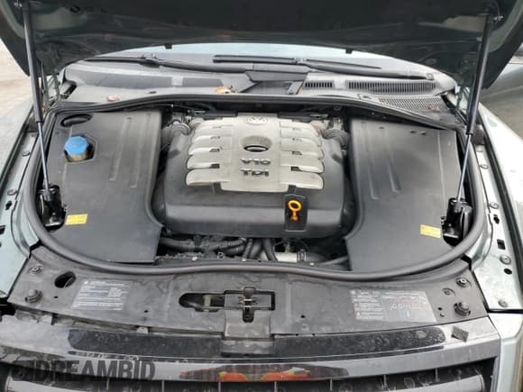 ✅ 2004 Volkswagen Touareg • VIN: WVGHH77L84D048585 • Lot: 76393374. Wystawiony na Copart z przebiegiem 171 578 mil. Bezpłatny archiwum sprzedaży aukcyjnych z USA i szczegółowy raport historii pojazdu na DreamBid. Zdjęcie 12.