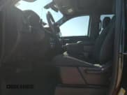 ✅ 2021 Chevrolet Silverado 1500 Custom • VIN: 3GCPWBEK4MG310558 • Lot: 76050984. Wystawiony na Copart z przebiegiem 54 277 mil. Bezpłatny archiwum sprzedaży aukcyjnych z USA i szczegółowy raport historii pojazdu na DreamBid. Zdjęcie 7.