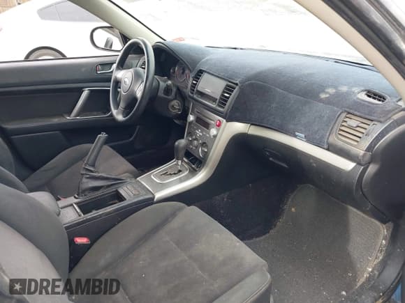 ✅ 2009 Subaru Outback Special Edition • VIN: 4S4BP61C797332372 • Lot: 43760064. Wystawiony na IAAI z przebiegiem 170 491 mil. Bezpłatny archiwum sprzedaży aukcyjnych z USA i szczegółowy raport historii pojazdu na DreamBid. Zdjęcie 5.