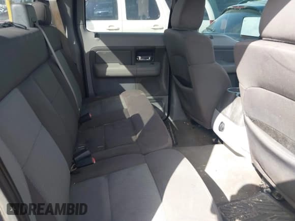 ✅ 2005 Ford F-150 XLT • VIN: 1FTPW12505KE59309 • Lot: 42479138. Listed on IAAI with 187,563 mi. Free auction sales archive from the USA and detailed vehicle history report at DreamBid. Image 8.