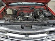 ✅ 1998 Chevrolet Silverado 1500 • VIN: 1GCEK19R8WE252131 • Lot: 49138455. Listed on Copart with 284,751 mi. Free auction sales archive from the USA and detailed vehicle history report at DreamBid. Image 11.