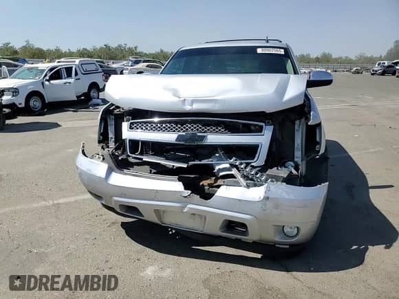 2013 Chevrolet Tahoe LTZ z VIN 1GNSKCE02DR373305, wystawiony jako Copart lot #80902065 z przebiegiem 268 880 mil mil oraz Szkoda całkowita • Salvage title. Historia ofert i sprzedaży dostępna na DreamBid. Obrazek 14.