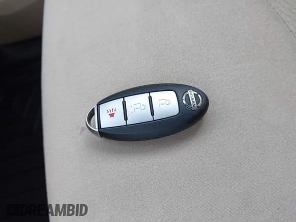 ✅ 2014 Nissan Pathfinder SL • VIN: 5N1AR2MM5EC711696 • Lot: 43907192. Listed on IAAI with 132,004 mi. Free auction sales archive from the USA and detailed vehicle history report at DreamBid. Image 11.