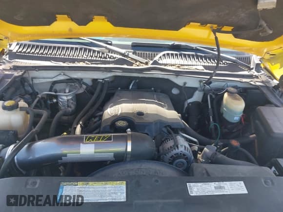 ✅ 2001 Chevrolet Silverado 2500HD LT3 • VIN: 1GCHK23G91F123733 • Lot: 42478507. Wystawiony na IAAI z przebiegiem 181 505 mil. Bezpłatny archiwum sprzedaży aukcyjnych z USA i szczegółowy raport historii pojazdu na DreamBid. Zdjęcie 10.