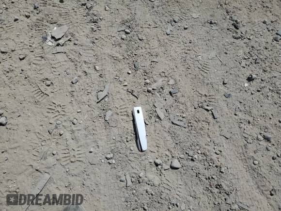 2024 Chevrolet Malibu LT z VIN 1G1ZE5ST8RF212208, wystawiony jako Copart lot #65523255 z przebiegiem 33 618 mil mil oraz Czysty tytuł • Clean title. Historia ofert i sprzedaży dostępna na DreamBid. Obrazek 12.