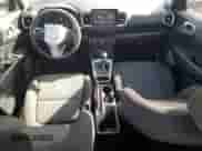 ✅ 2022 Hyundai Venue SE • VIN: KMHRB8A35NU153963 • Лот: 80331944. Размещён на Copart с пробегом 29 146 миль миль. Получите бесплатный доступ к архиву аукционных продаж из США и посмотрите подробный отчёт об истории автомобиля на DreamBid. Изображение 8.