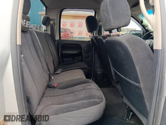 2004 Dodge 3500 ST с VIN 3D7LU38C14G201690, выставлен на аукционе Copart как лот 69419695 с пробегом 166 308 миль миль и Списание • Salvage title. История ставок и продаж доступна на DreamBid. Изображение 10.