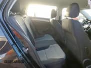 ✅ 2016 Volkswagen Golf SE • VIN: WVWKP7AU4GW913009 • Lot: 64078675. Wystawiony na Copart z przebiegiem 69 809 mil. Bezpłatny archiwum sprzedaży aukcyjnych z USA i szczegółowy raport historii pojazdu na DreamBid. Zdjęcie 11.