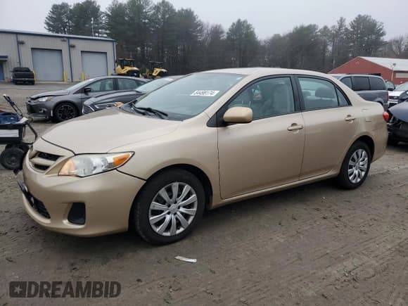 ✅ 2012 Toyota Corolla LE • VIN: 2T1BU4EEXCC854352 • Lot: 84498174. Listed on Copart with 138,196 mi. Free auction sales archive from the USA and detailed vehicle history report at DreamBid. Image 1.