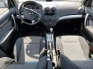 ✅ 2011 Chevrolet Aveo 1LT • VIN: KL1TD6DE1BB195311 • Lot: 48701335. Wystawiony na Copart z przebiegiem 112 202 mil. Bezpłatny archiwum sprzedaży aukcyjnych z USA i szczegółowy raport historii pojazdu na DreamBid. Zdjęcie 8.