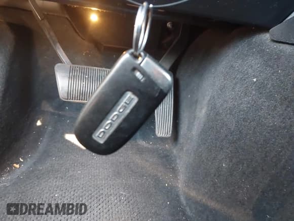 ✅ 2012 Dodge Charger SE • VIN: 2C3CDXBG7CH210961 • Lot: 43555382. Wystawiony na IAAI z przebiegiem 153 624 mil. Bezpłatny archiwum sprzedaży aukcyjnych z USA i szczegółowy raport historii pojazdu na DreamBid. Zdjęcie 11.