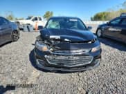 ✅ 2017 Chevrolet Malibu LT • VIN: 1G1ZE5ST5HF261218 • Lot: 86101195. Listed on Copart with 161,572 mi. Free auction sales archive from the USA and detailed vehicle history report at DreamBid. Image 5.