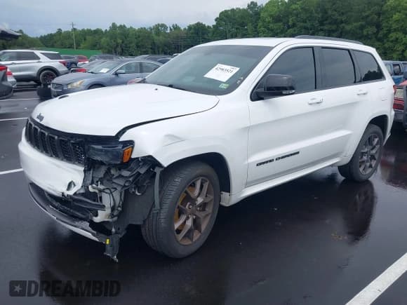 ✅ 2020 Jeep Grand Cherokee Limited X • VIN: 1C4RJFBT2LC385577 • Лот: 42983521. Опубликован ранее на IAAI с пробегом 67 074 миль. Бесплатный доступ к архиву аукционных продаж из США и подробный отчёт об истории автомобиля на DreamBid. Изображение 2.