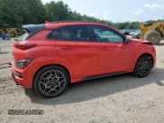 ✅ 2023 Hyundai Kona • VIN: KM8KH3AC8PU008874 • Лот: 67055144. Опубликован ранее на Copart с пробегом 14 631 миль. Бесплатный доступ к архиву аукционных продаж из США и подробный отчёт об истории автомобиля на DreamBid. Изображение 3.