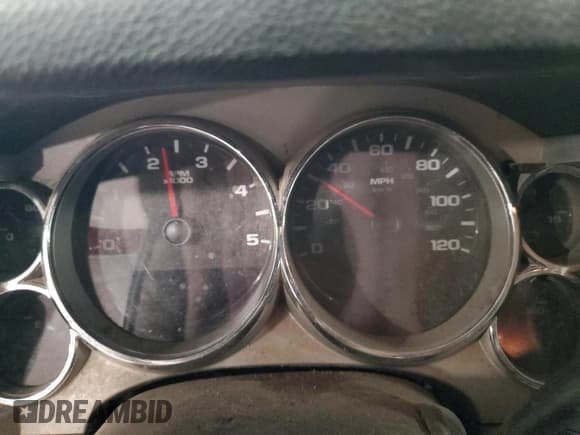 ✅ 2007 Chevrolet Silverado 2500HD LTZ • VIN: 1GCHK23697F512744 • Lot: 42670505. Wystawiony na Copart z przebiegiem Nie podano. Bezpłatny archiwum sprzedaży aukcyjnych z USA i szczegółowy raport historii pojazdu na DreamBid. Zdjęcie 9.