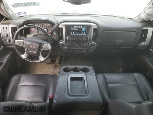 ✅ 2018 GMC Sierra 2500HD SLT • VIN: 1GT12TEY6JF186141 • Lot: 62882235. Listed on Copart with 154,500 mi. Free auction sales archive from the USA and detailed vehicle history report at DreamBid. Image 8.