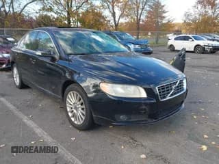 ✅ 2008 Volvo S80 3.2L • VIN: YV1AS982X81050574 • Lot: 43526578. Wystawiony na IAAI z przebiegiem 170 573 mil. Bezpłatny archiwum sprzedaży aukcyjnych z USA i szczegółowy raport historii pojazdu na DreamBid. Zdjęcie 1.