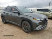 ✅ 2023 Hyundai Tucson SEL • VIN: 5NMJB3AE3PH232600 • Lot: 70346614. Wystawiony na Copart z przebiegiem Nie podano. Bezpłatny archiwum sprzedaży aukcyjnych z USA i szczegółowy raport historii pojazdu na DreamBid. Zdjęcie 4.