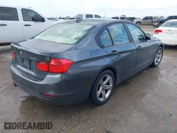 ✅ 2013 BMW 3 Series 328i xDrive • VIN: WBA3B3C58DF534380 • Лот: 43775880. Опубликован ранее на IAAI с пробегом 168 505 миль. Бесплатный доступ к архиву аукционных продаж из США и подробный отчёт об истории автомобиля на DreamBid. Изображение 4.
