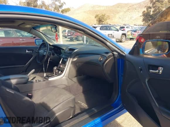 2012 Hyundai Genesis Coupe 2.0T с VIN KMHHT6KD4CU079243, выставлен на аукционе IAAI как лот 41501903 с пробегом 76 205 миль миль и . История ставок и продаж доступна на DreamBid. Изображение 5.