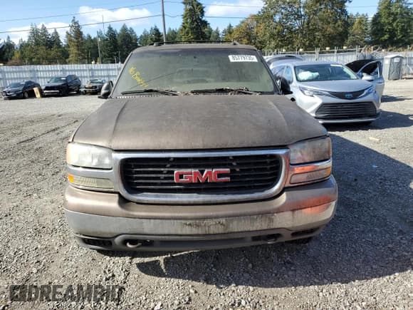 ✅ 2004 GMC Yukon XL SLT • VIN: 1GKFK16Z34J141715 • Lot: 85779735. Listed on Copart with 313,673 mi. Free auction sales archive from the USA and detailed vehicle history report at DreamBid. Image 5.