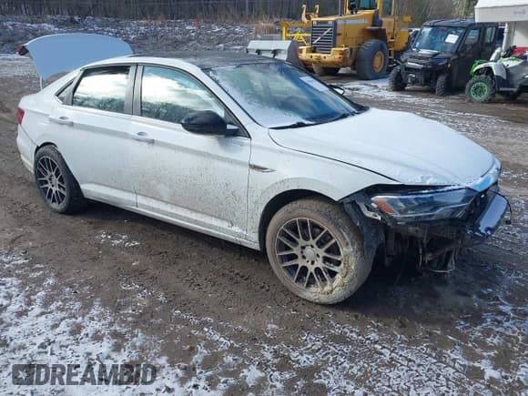 ✅ 2020 Volkswagen Jetta S • VIN: 3VWN57BU4LM035137 • Lot: 41984024. Listed on IAAI with 54,355 mi. Free auction sales archive from the USA and detailed vehicle history report at DreamBid. Image 1.