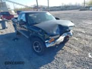 ✅ 2003 Chevrolet S-10 • VIN: 1GCCS19H038283804 • Лот: 42018334. Опубликован ранее на IAAI с пробегом 171 940 миль. Бесплатный доступ к архиву аукционных продаж из США и подробный отчёт об истории автомобиля на DreamBid. Изображение 1.