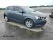2013 Chevrolet Sonic LT с VIN 1G1JD6SH1D4180613, выставлен на аукционе Copart как лот 58406225 с пробегом 178 814 миль миль и Чистый • Clean title. История ставок и продаж доступна на DreamBid. Изображение 4.