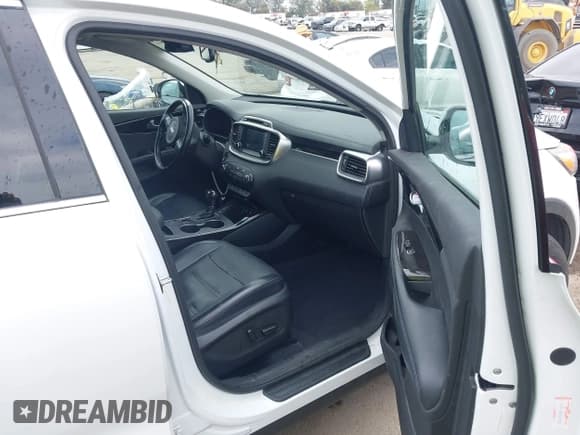 ✅ 2017 Kia Sorento EX • VIN: 5XYPH4A55HG317349 • Лот: 43249411. Опубликован ранее на IAAI с пробегом 143 685 миль. Бесплатный доступ к архиву аукционных продаж из США и подробный отчёт об истории автомобиля на DreamBid. Изображение 5.