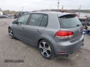 ✅ 2011 Volkswagen Golf GTI w/Sunroof & Navi PZEV • VIN: WVWHD7AJ4BW148305 • Lot: 42009129. Wystawiony na IAAI z przebiegiem 119 578 mil. Bezpłatny archiwum sprzedaży aukcyjnych z USA i szczegółowy raport historii pojazdu na DreamBid. Zdjęcie 3.