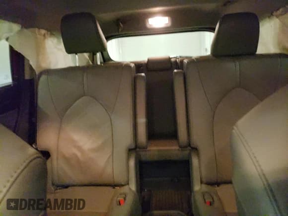 ✅ 2021 Toyota Highlander Hybrid Platinum • VIN: 5TDEBRCH3MS035379 • Lot: 69423705. Listed on Copart with 79,720 mi. Free auction sales archive from the USA and detailed vehicle history report at DreamBid. Image 10.