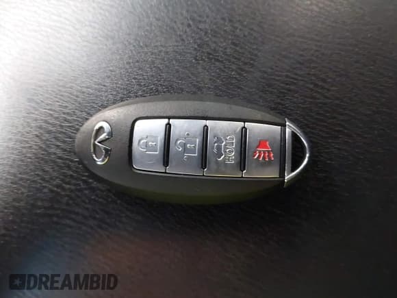 ✅ 2015 Infiniti Q70 • VIN: JN1BY1PR2FM830317 • Лот: 41619546. Опубликован ранее на IAAI с пробегом 85 964 миль. Бесплатный доступ к архиву аукционных продаж из США и подробный отчёт об истории автомобиля на DreamBid. Изображение 11.