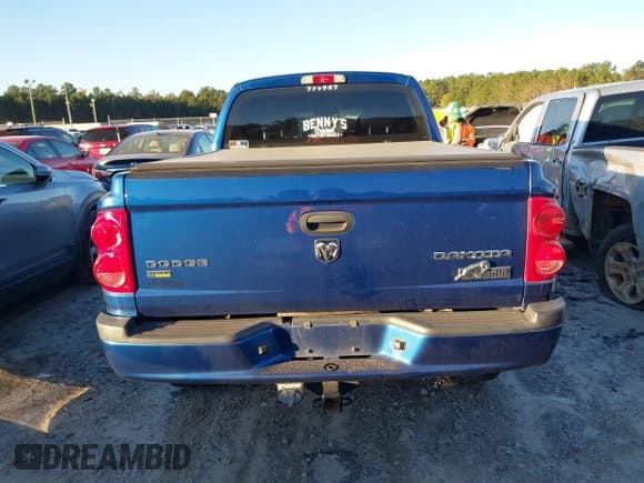 ✅ 2010 Dodge Dakota Bighorn/Lonestar • VIN: 1D7CW3GP5AS130870 • Lot: 40929651. Wystawiony na IAAI z przebiegiem 128 077 mil. Bezpłatny archiwum sprzedaży aukcyjnych z USA i szczegółowy raport historii pojazdu na DreamBid. Zdjęcie 15.